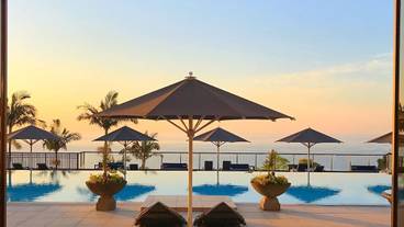 インフィニティ プール / 7