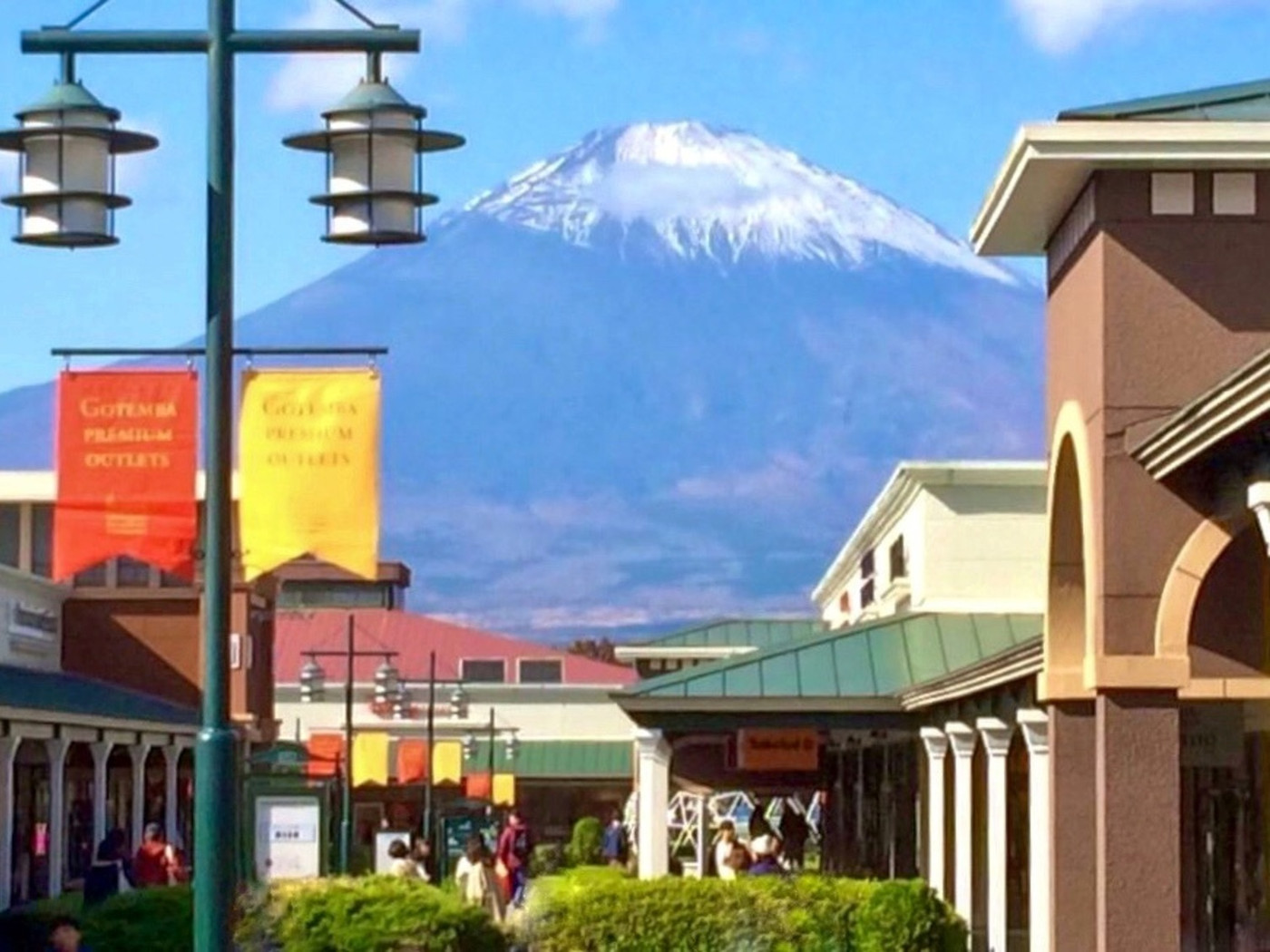 紅葉が始まってきた富士山🏔
