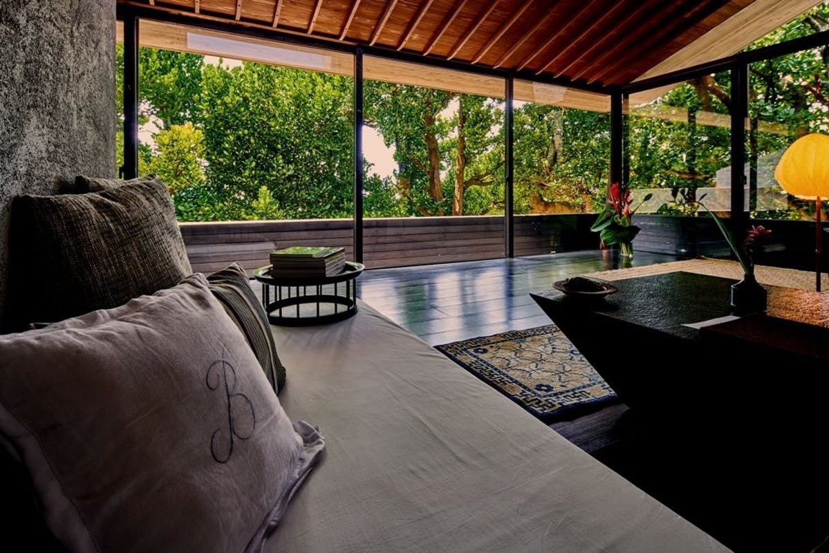 フクギ並木で2人仲良くおこもり♡隠れ家ヴィラ4022530