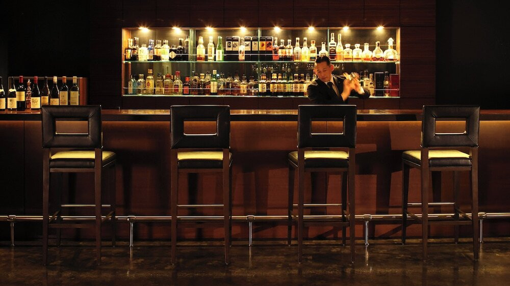 成田空港を見下ろす贅沢なロケーションが魅力4281396