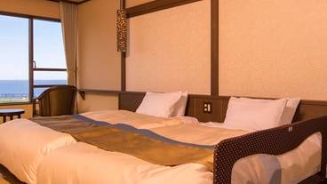 和モダン ハリウッドツイン / 1