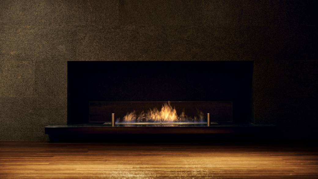 暖炉のあるライブラリーラウンジ / 4