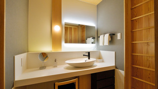 スイート クイーンベッド 2 台 禁煙