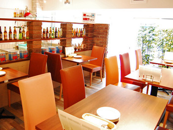 「PIZZERIA FAMIGLIA」内観 925890 