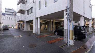 駐車場 / 5