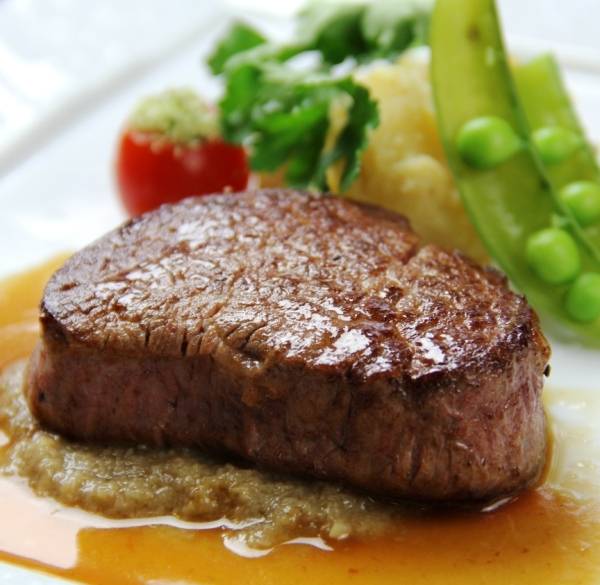 広々とした食事処で
和フレンチディナー / 2