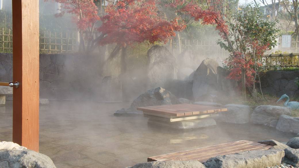 玉名温泉の足湯 / 4