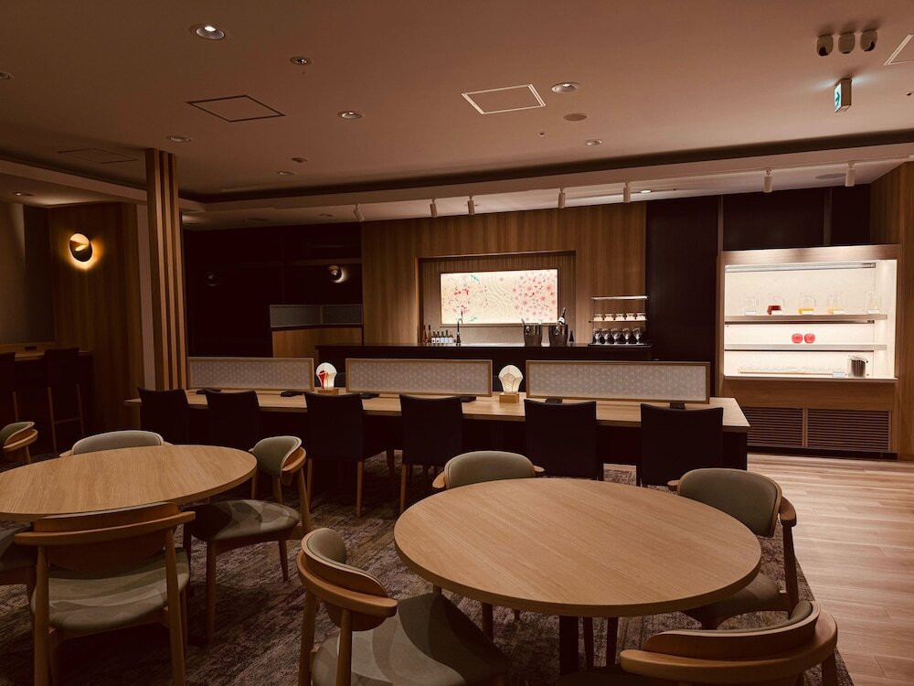ラウンジ