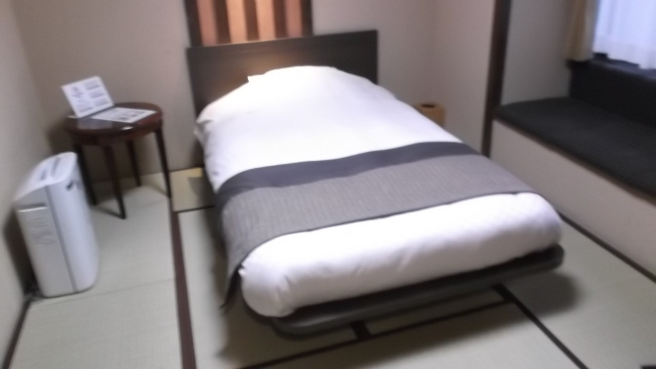 民芸調和ベッド