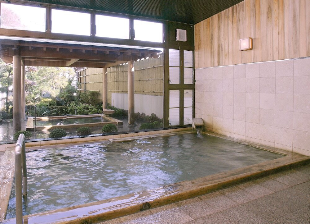 秩父の名物ジビエ『猪鍋』で温まろう4266487