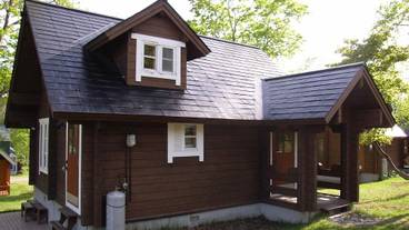 客室 / 8