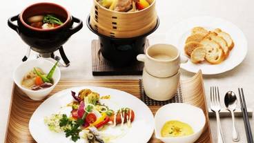 朝食スペース / 8