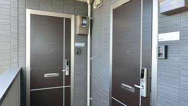 内部エントランス / 2