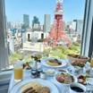 ルームサービスの洋朝食。ふわふわのオムレツと美味しいパンを食べながら過ごす朝は最高でした！
