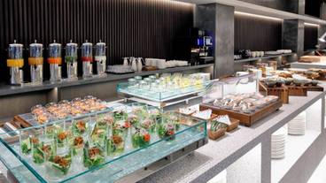 朝食ビュッフェ / 17