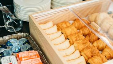 食事・飲み物 / 1