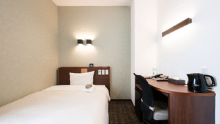 ベーシック ダブルルーム ダブルベッド 1 台 禁煙 冷蔵庫