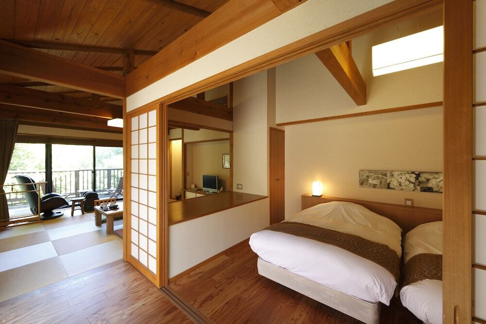 楽しみ方いっぱいの広大な敷地。自然の中で陶芸に没頭!3557405