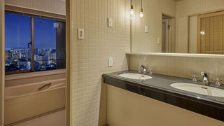 New Knows Old (洋室) 禁煙