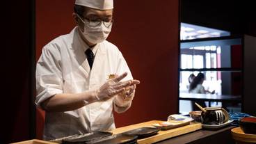 食事・飲み物 / 4