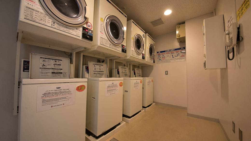 コインランドリー / 1