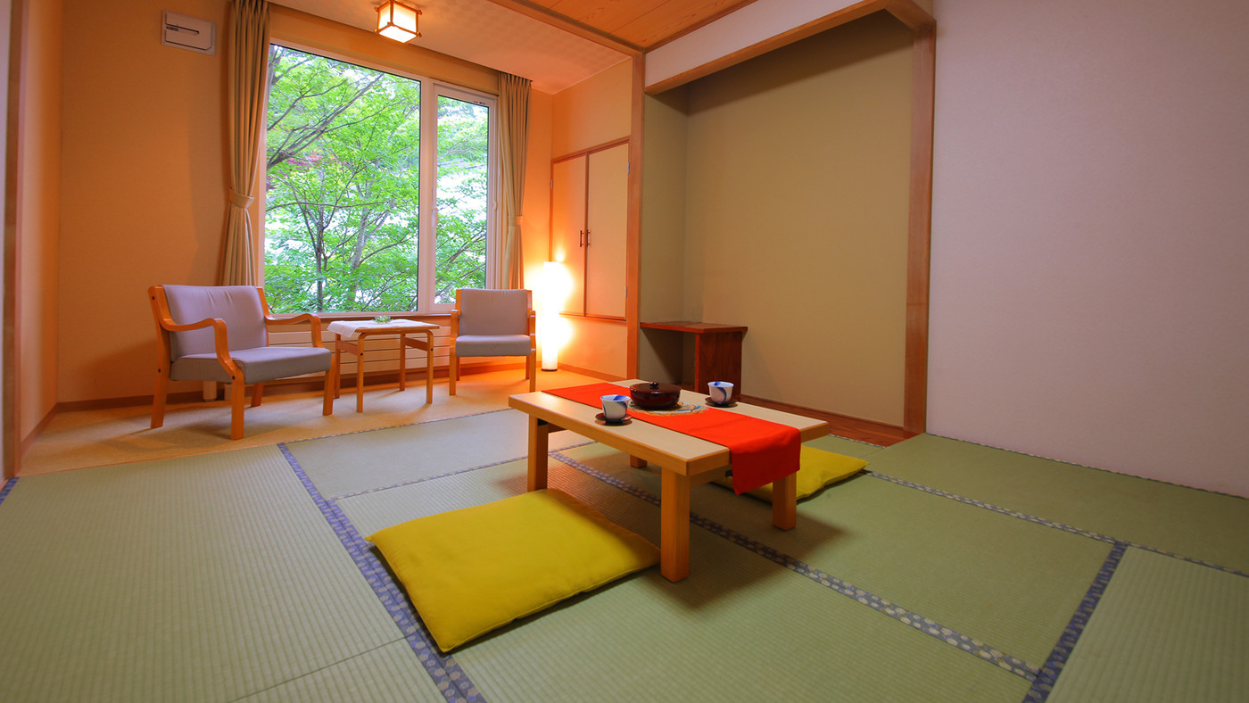 山峡の名湯「カルルス温泉」を堪能できるお得な旅館4027058