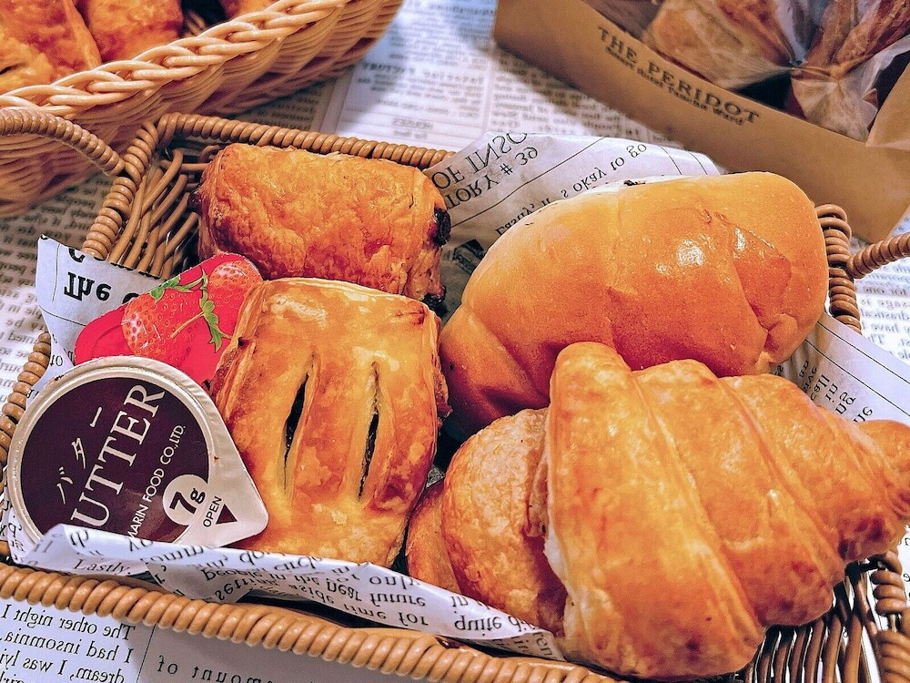 朝食