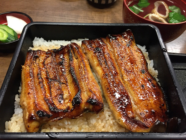 初詣で賑わう 成田山新勝寺 ランチで食べたいグルメ おみやげガイド Icotto イコット