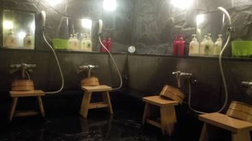 屋内スパ浴槽 / 1