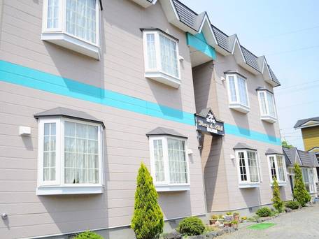 西山高原 プチホテル恋泉 / 2