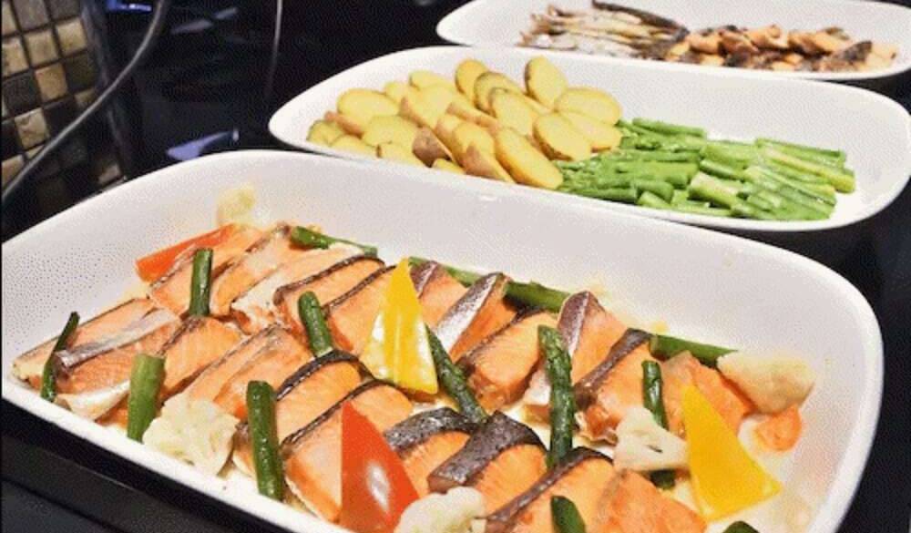 朝食ビュッフェ② / 2