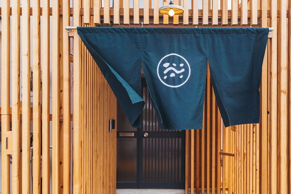 チェックイン / チェックアウト キオスク