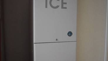 自動販売機 / 14