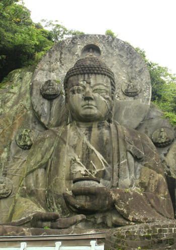 7、ゴール！日本最大の「薬師瑠璃光如来」1156221