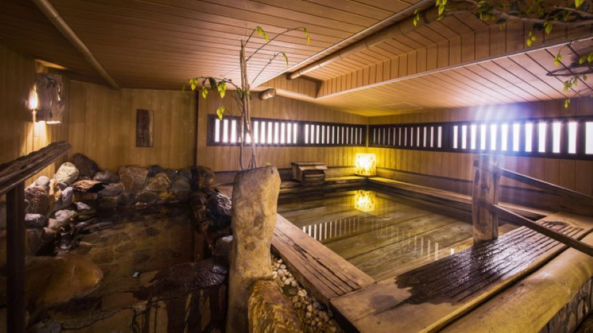 東京ドームのそばで野趣あふれる大浴場＆サウナを♪4042650