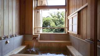 ダブルルーム　畳エリア　半露天風呂付　（撫子）