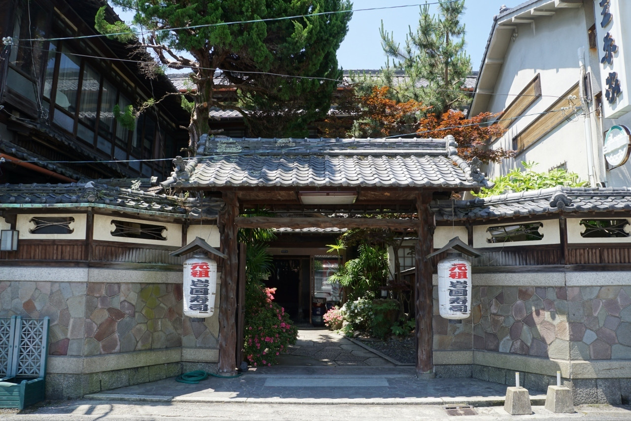 名物「岩国寿司」を味わう！風情感じる歴史ある旅館3978107