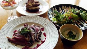 食事・飲み物 / 1