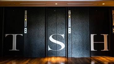 エレベーター / 1