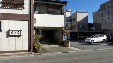 施設の敷地 / 16