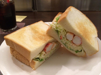 「さえら」 料理 37133922 タラバサンド