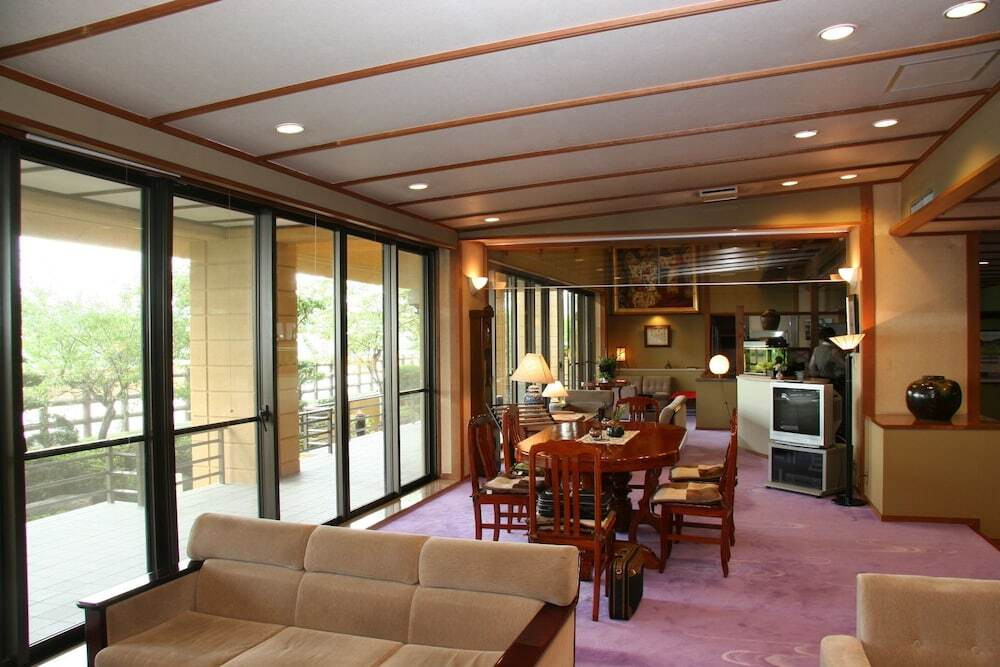 ロビー応接スペース