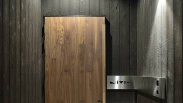 施設の入り口 / 6