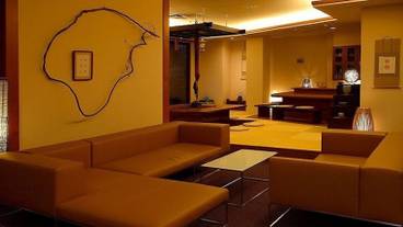 ロビー応接スペース / 2