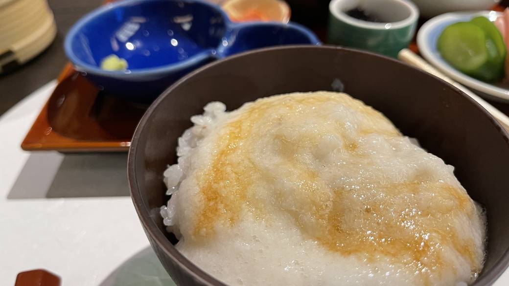 朝食一例 麦とろろご飯 / 2