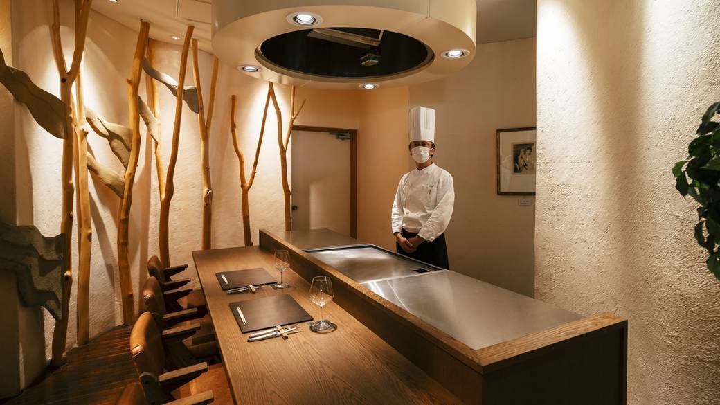 鉄板焼きレストラン / 5