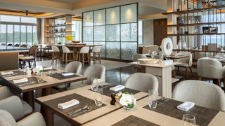 クラシック ルーム シングルベッド 2 台 クラブラウンジ利用可 ビーチビュー (Top Floor)