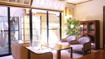 ロビーラウンジ / 4