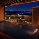 無料の貸切風呂で
疲れを癒して / 1