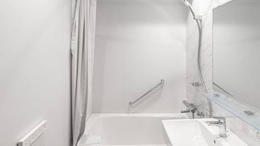 客室バスルーム一例① / 9